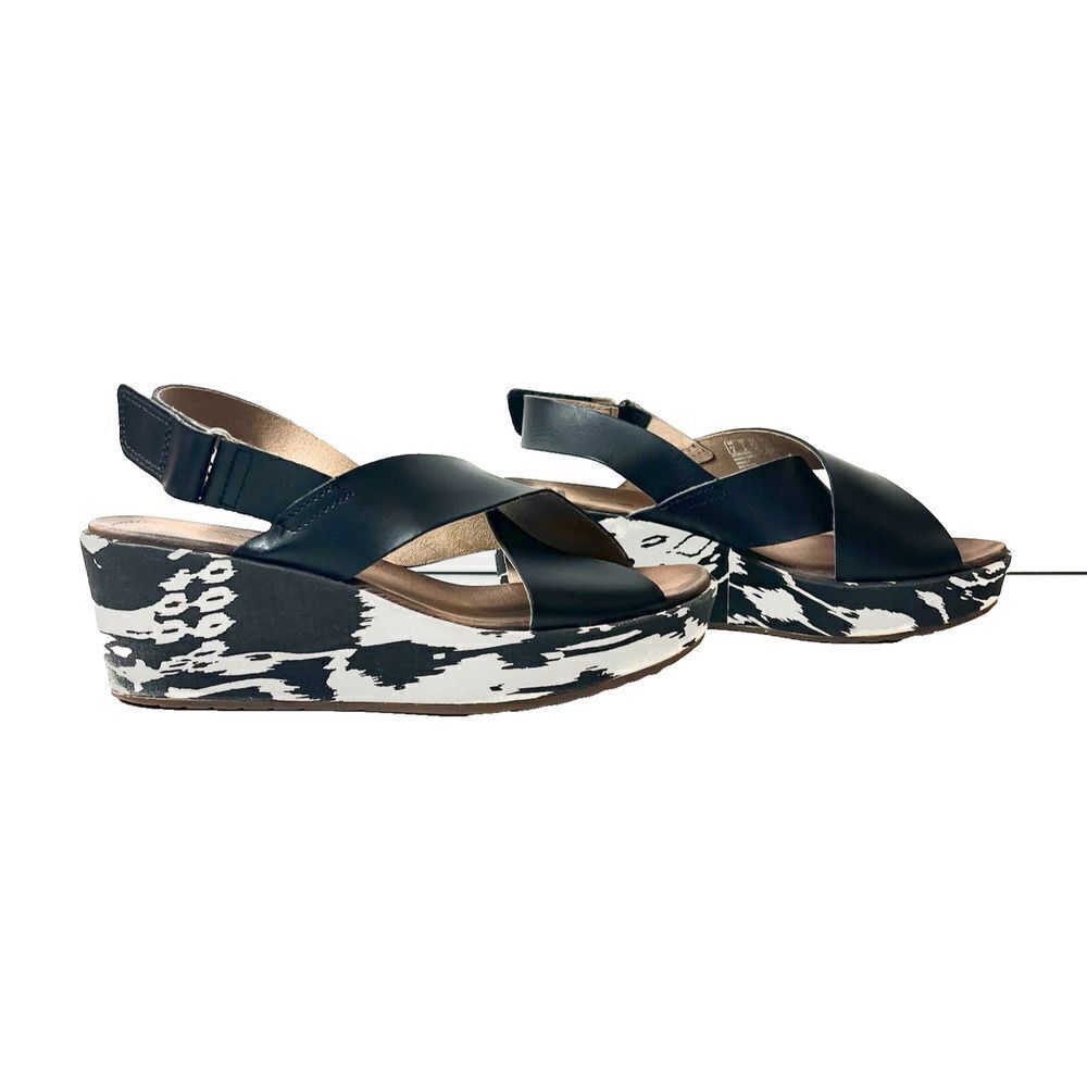 Clarks Collection Sandals Black Leather Sling Back Open Toe Wedge Women's Sz 7 W
